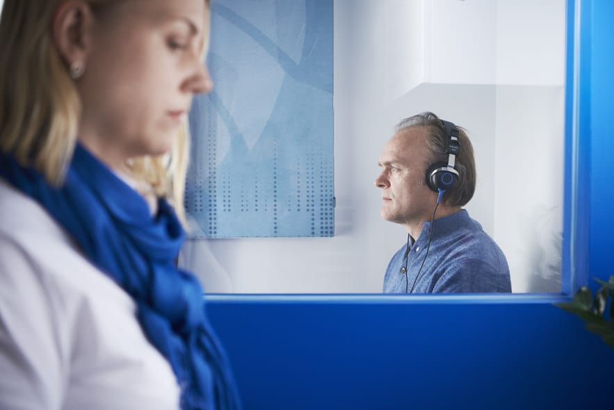 Mennesker med demens får lettere vej til høreundersøgelser på Frederiksberg